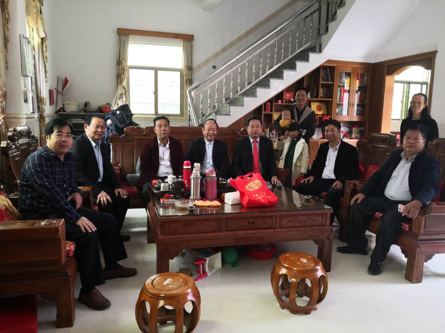 两陆吴文化研究中心理事会拜访陆丰各地宗亲
